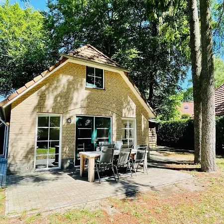 Lovely Holiday In Near Forest Holiday home Lunteren